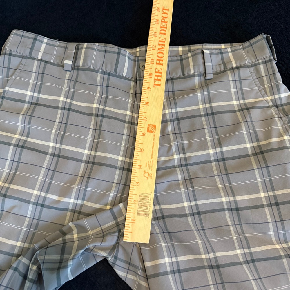 Nike Golf Dri-FIT Mens Plaid Shorts Grey White 388782-065 Size 34 - Picture 3 of 9
